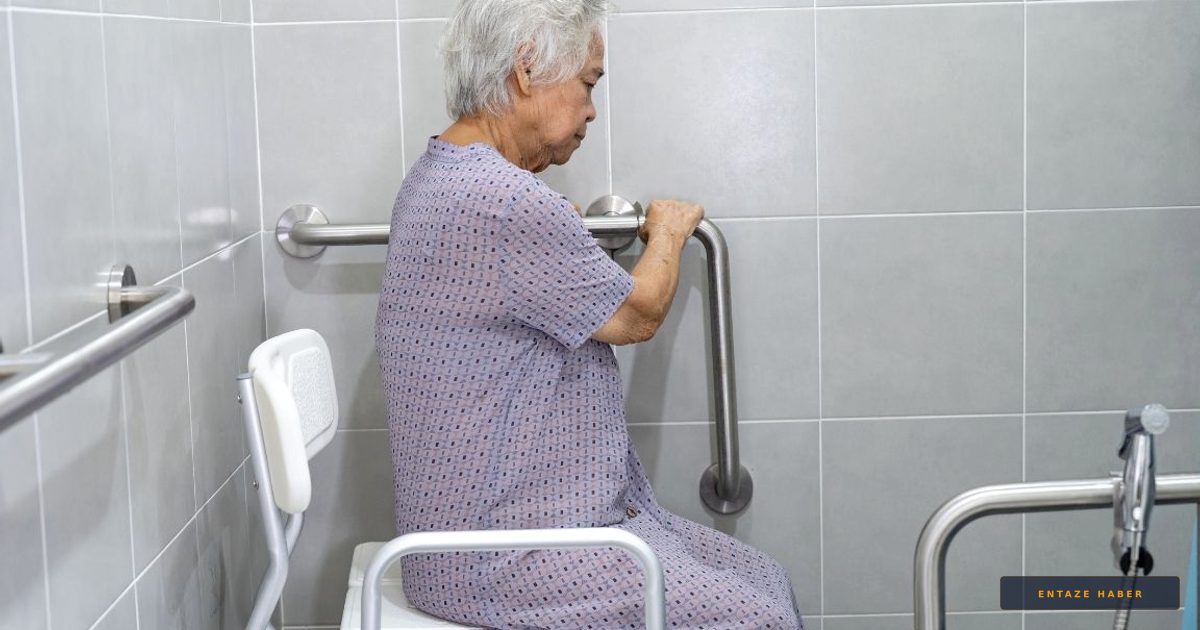Banyo Kazalarına Son: Yaşlılar İçin En Güvenli 15 Transfer Bankı Önerisi
